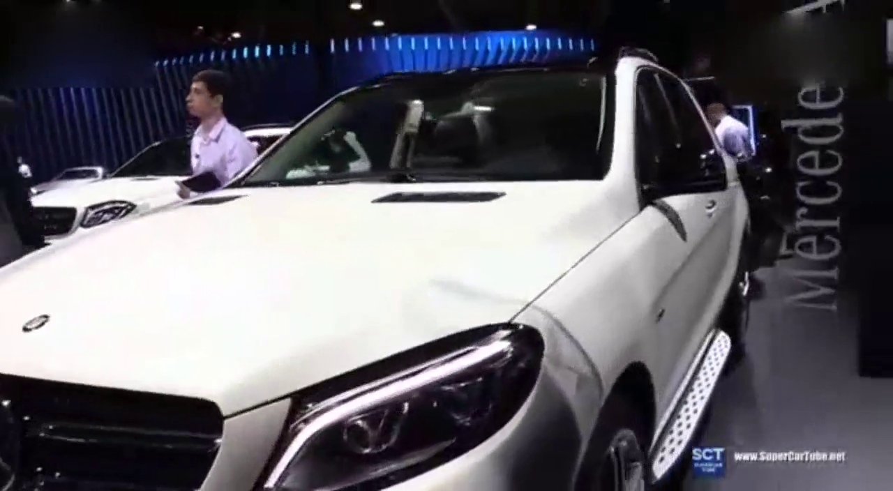 车展实拍 AMG GLE4， 一辆看外观就放纵不羁的轿跑