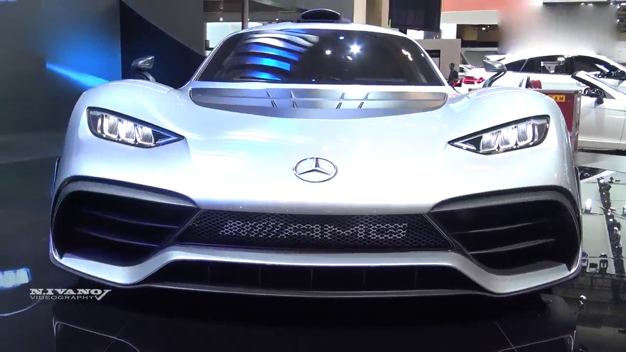 布加迪看了都颤抖，这款陆地飞行器才叫超级跑车，外观霸气十足！