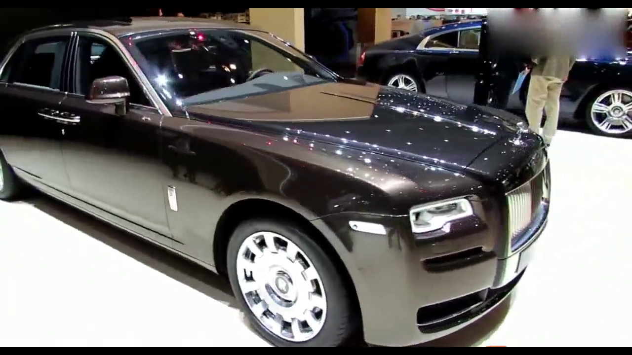 日内瓦车展首次亮相，劳斯莱斯幽灵系列，外观和内饰