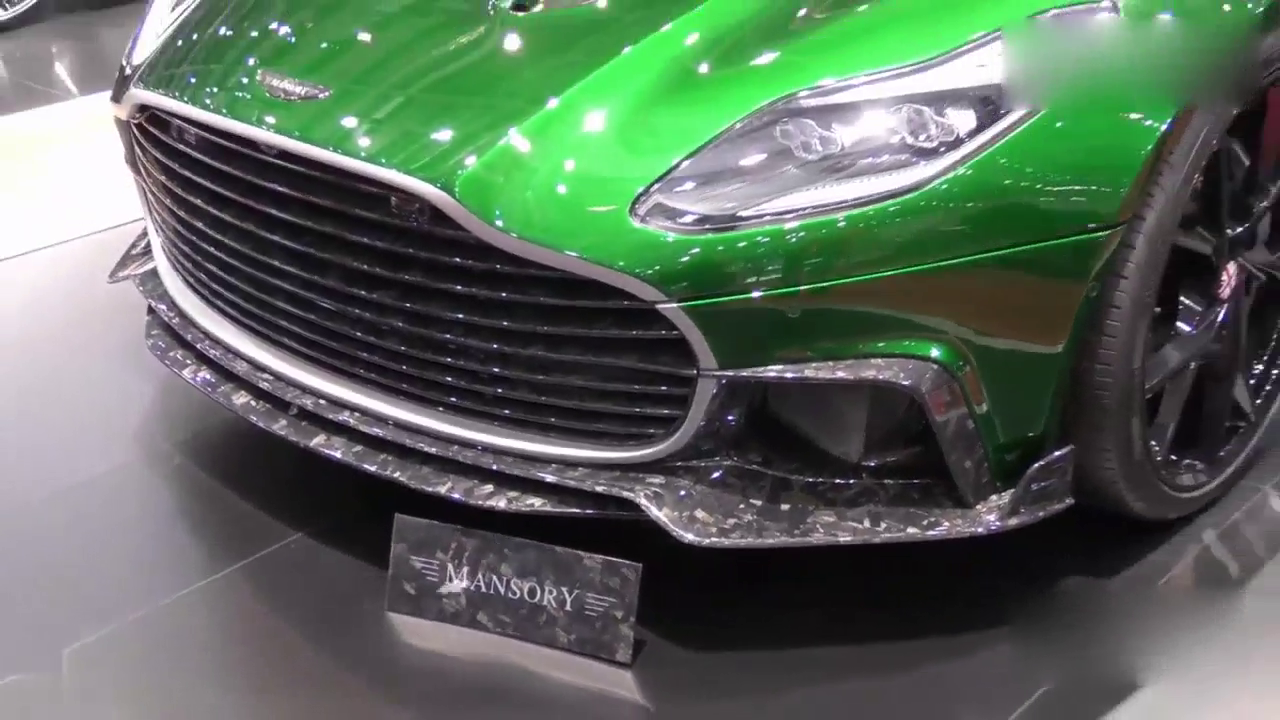 阿斯顿马丁DB11车展亮相，外观炫酷霸气，帅气到没朋友 ！