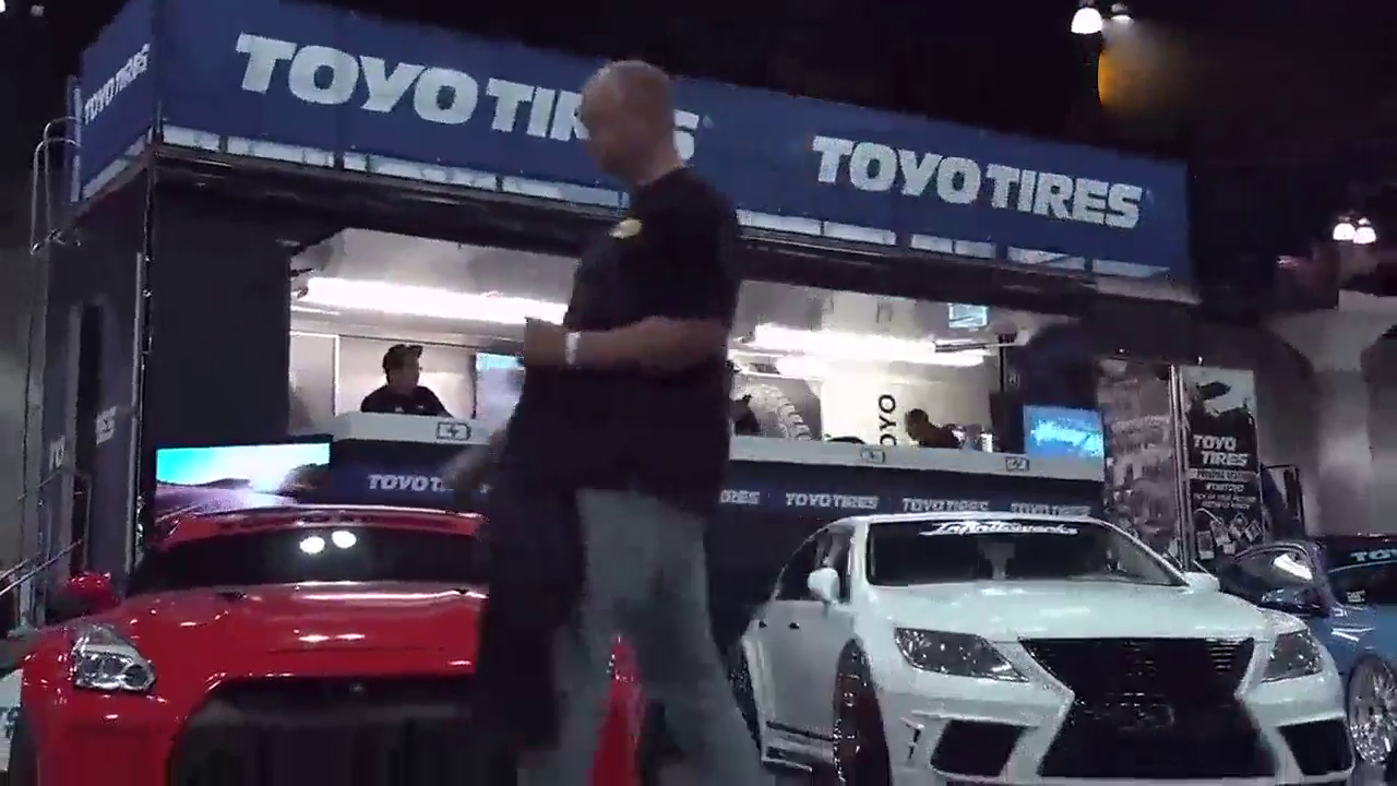 改装迷的教科书 看多辆性能车的低趴范