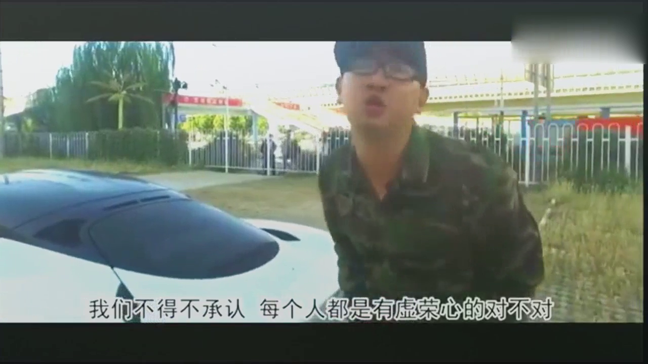 六十万买的二手跑车, 钥匙和福特全顺同款, 这也太廉价了吧