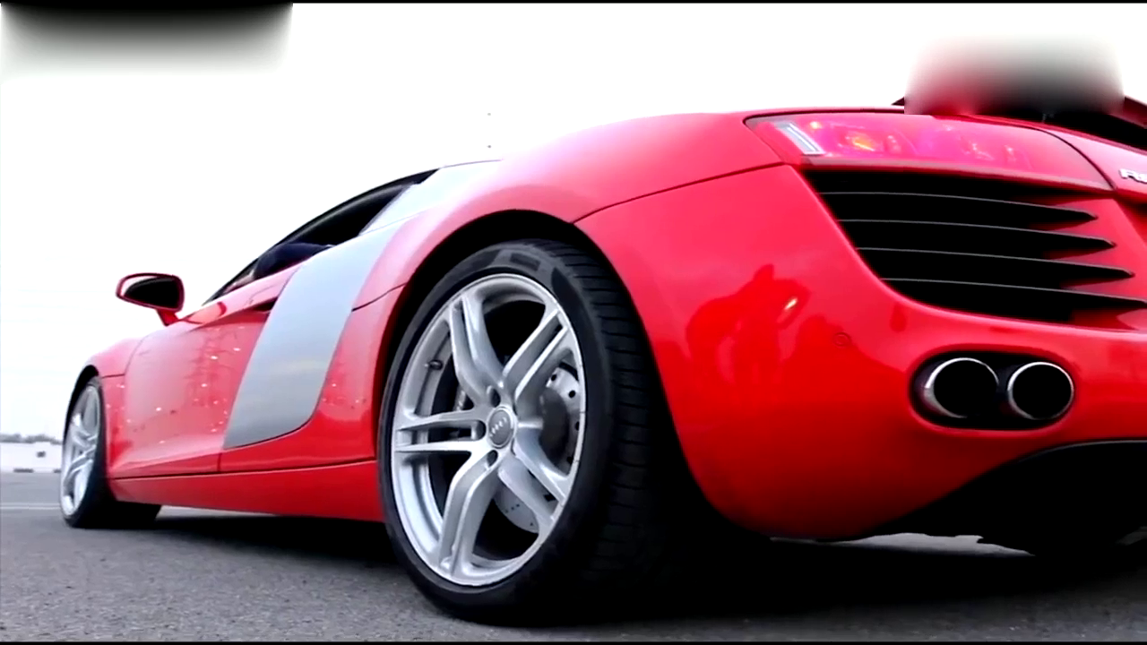 跑车和人的起步速度谁更厉害，五秒钟后眼见为实！