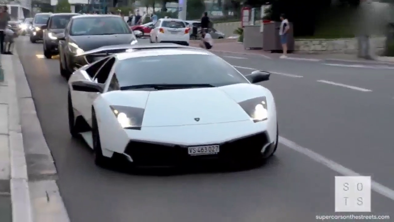 街拍超级跑车，最后出现的这辆车让人想起了保罗沃克