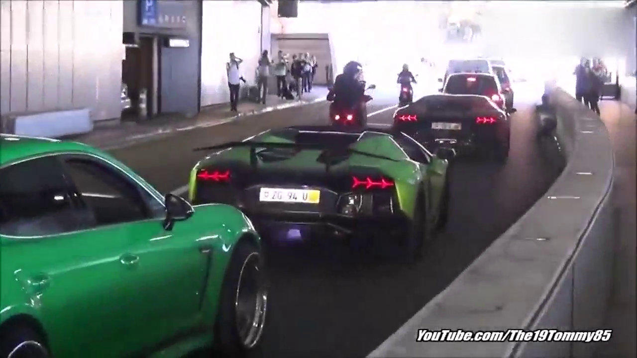 暴爽 多辆超跑性能车狂玩喷火弹射加速