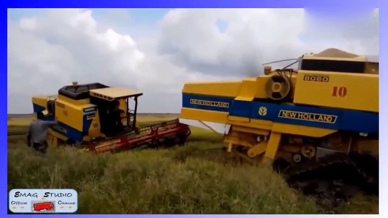 农业拖拉机陷入泥坑动弹不得 拖拉机卡车事故 农业拖拉机失误