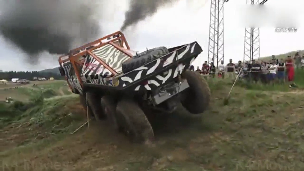 卡车这爬坡技术，实在是强悍！