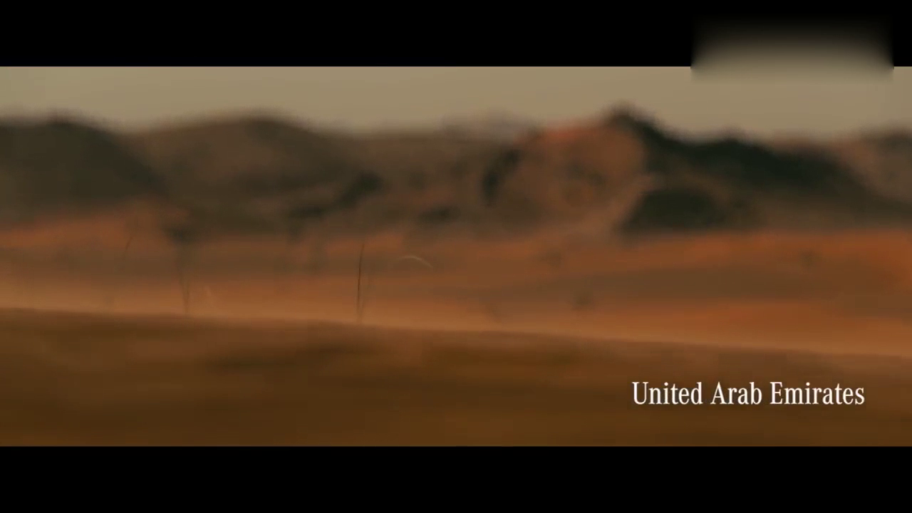 奔驰沙漠暴力越野！卡车也可以这么撒欢