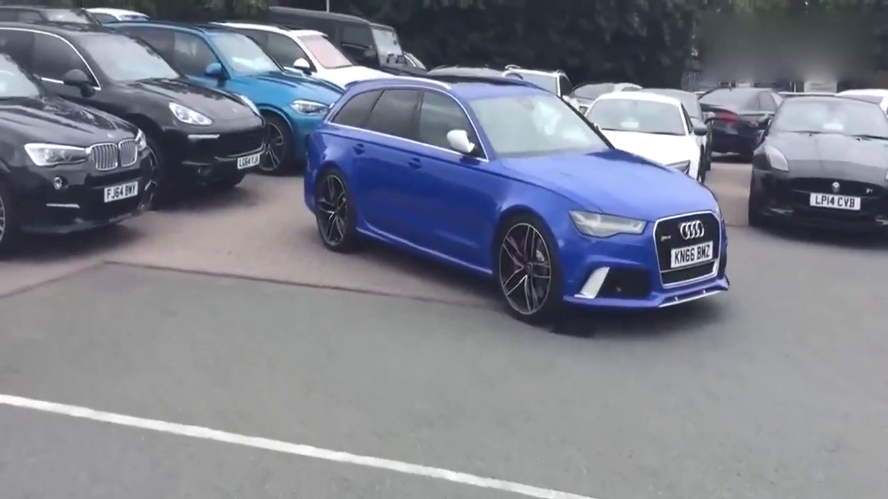 外表凶悍 旅行车也可以这么帅，实拍奥迪RS6