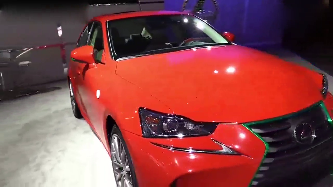 太火辣！辣酱版雷克萨斯IS 300车展实拍