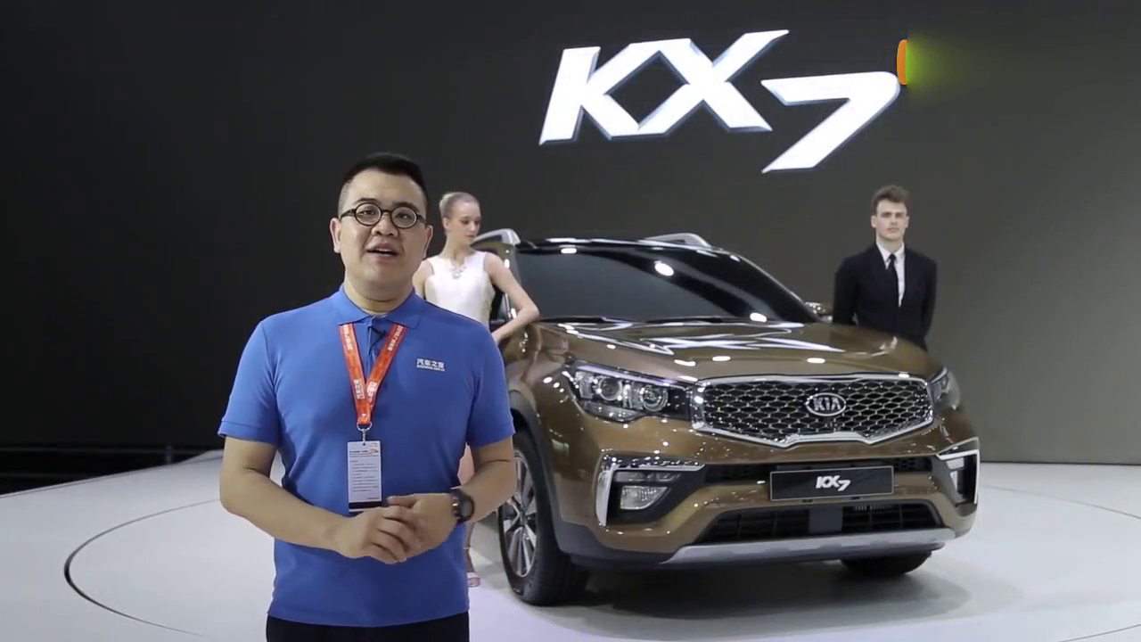 suv在添一员猛将 中型SUV新秀 车展解读起亚KX7