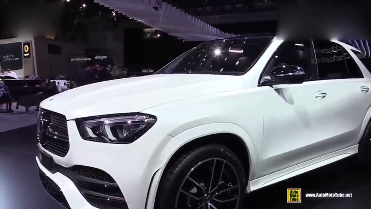 车展上看到2019款奔驰GLE