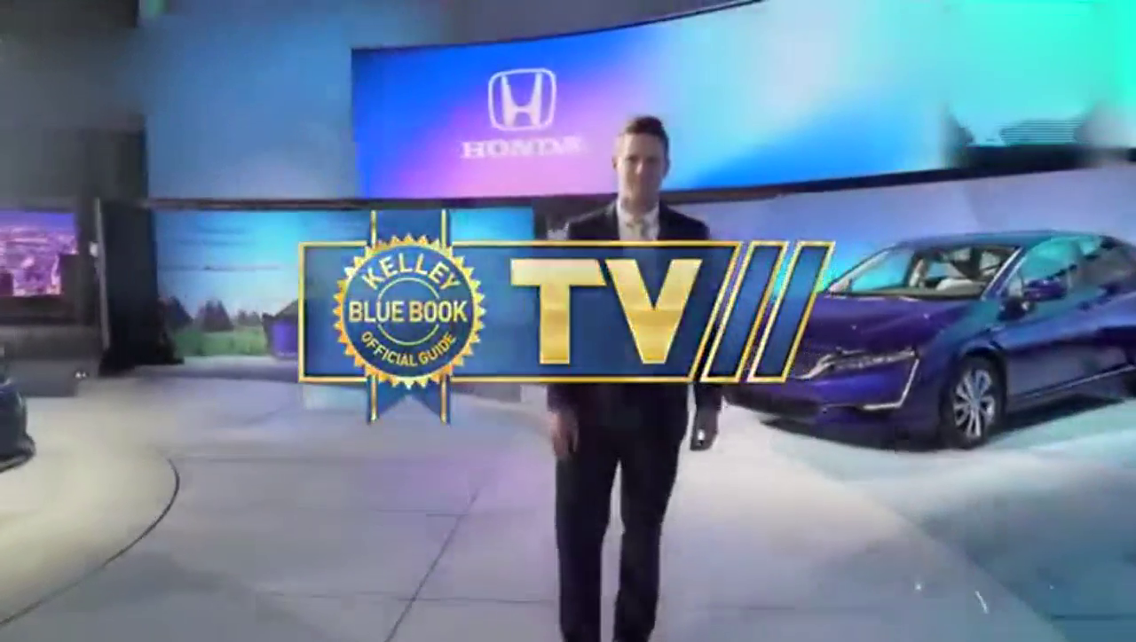 纽约车展外媒现场体验本田氢燃料Clarity车型，超级帅！