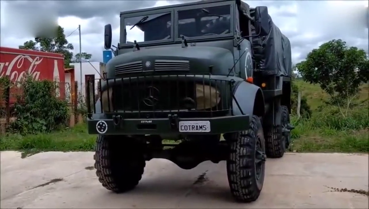 奔驰军用卡车有多霸气？用事实说话