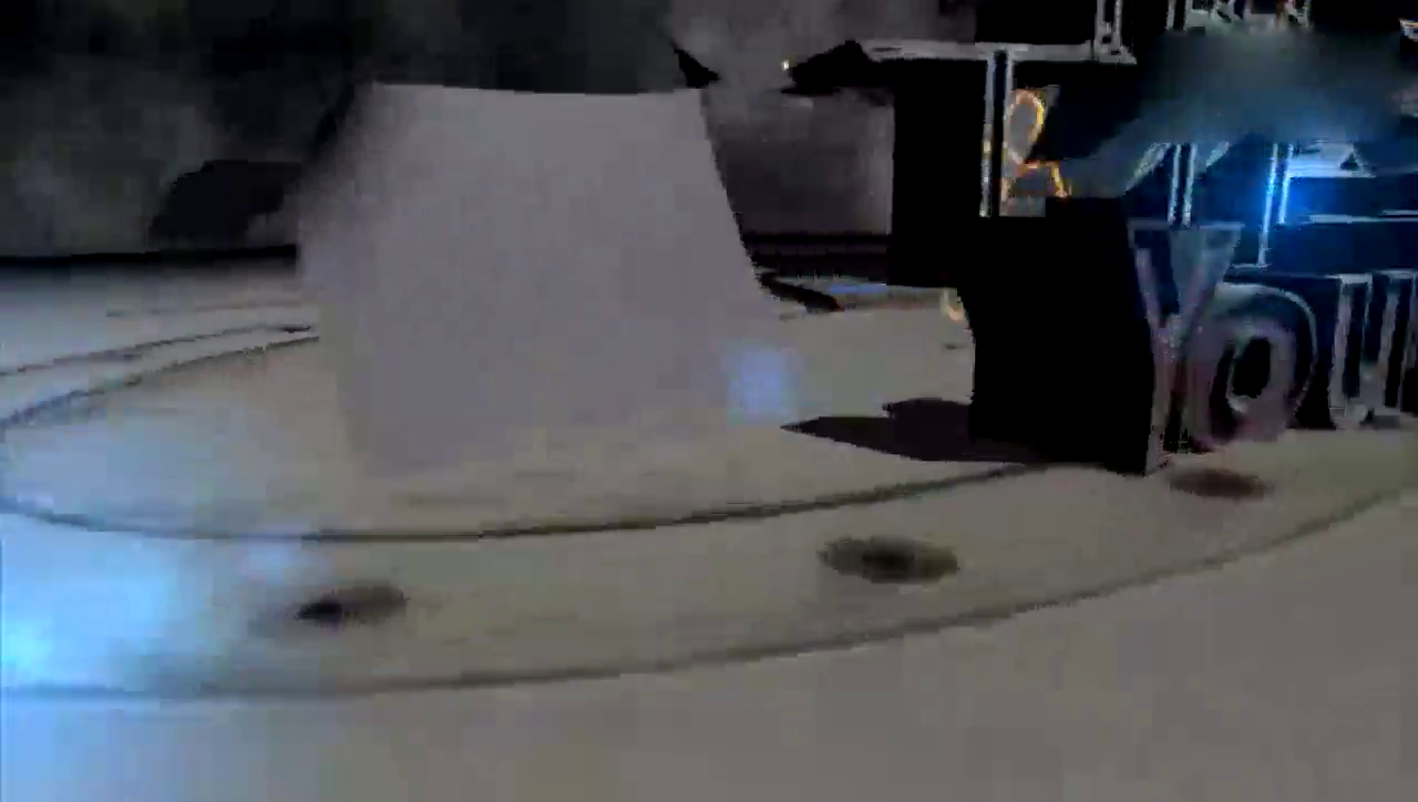 视频：众泰Z100在巴基斯坦发布, 好车当然更受欢迎!