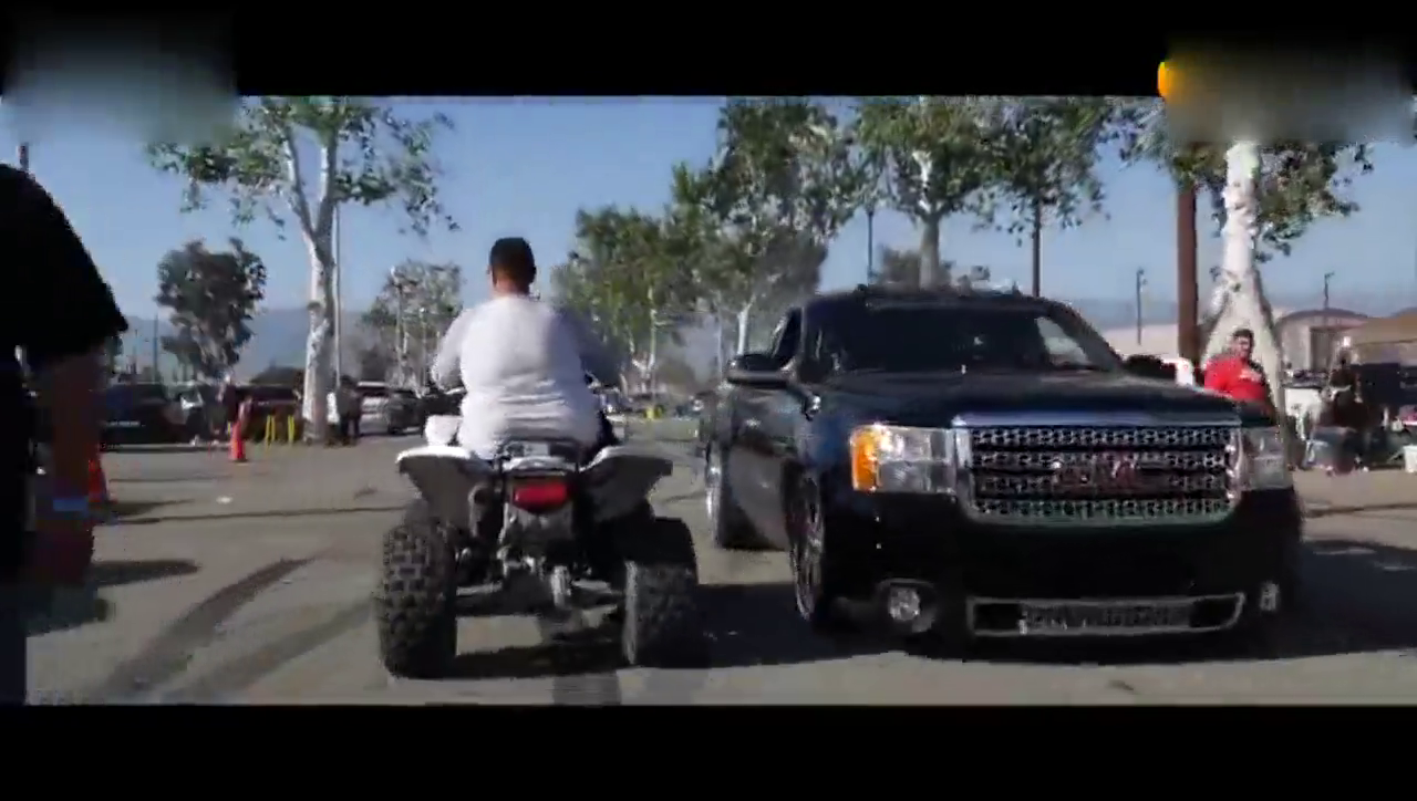 卡车车展 各种新颖卡车入场 卡车迷可别错过