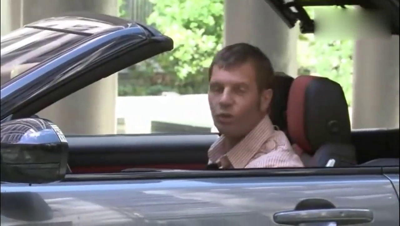 路虎敞篷跑车外观展示及跑车性能