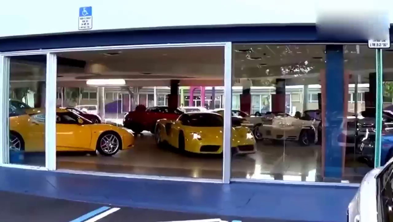 这几款豪华跑车霸气起步，你最看重哪款呢