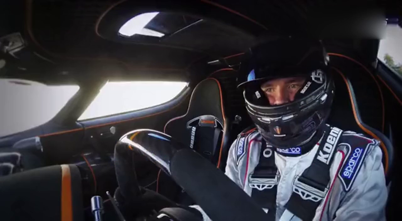 卡车对决一个亿的超跑