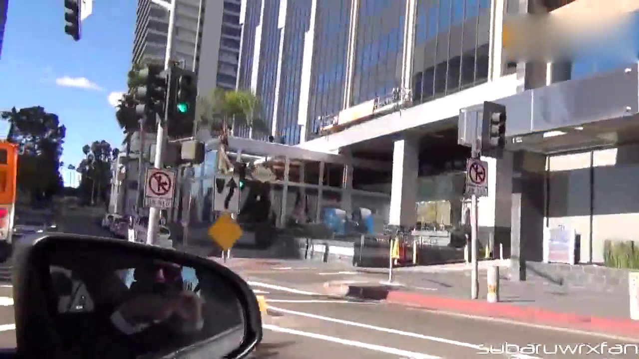 各路豪车跑车大集合 看的我都不知道该开哪一辆车了