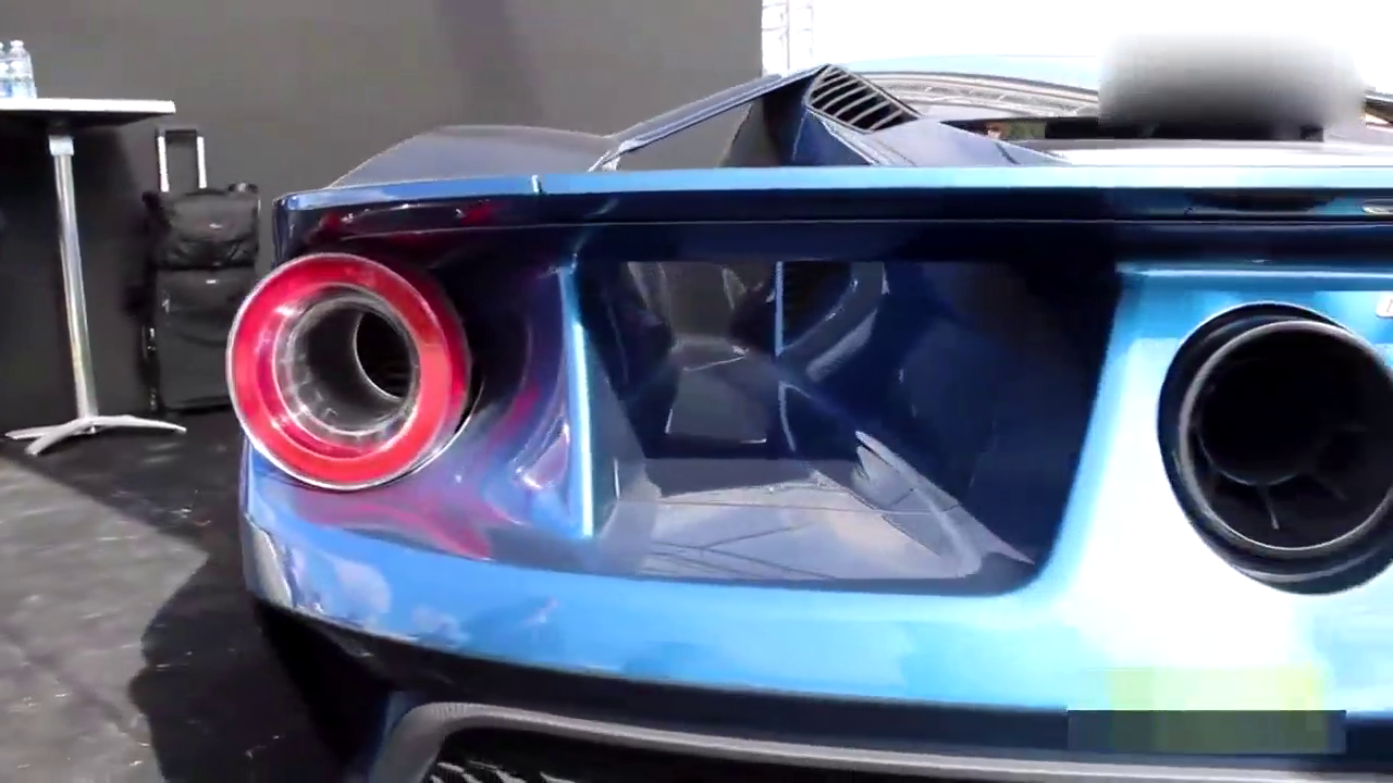 这辆跑车开到大街上，兰博基尼法拉利都黯然失色了