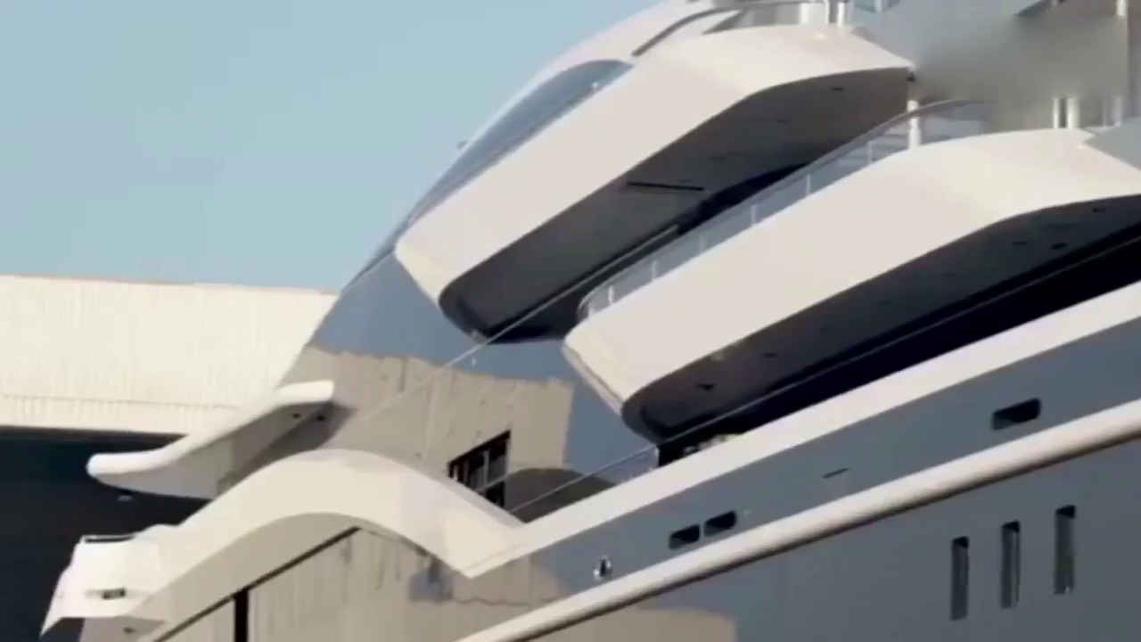 有跑车的不一定就是土豪，但有这个的那一定是个土豪！