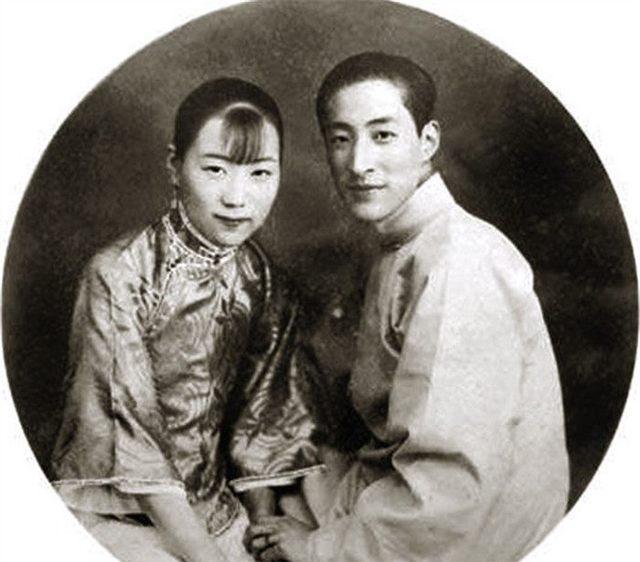 民国罕见老照片:川岛芳子女装娇美,郭婉莹婚礼豪华,盛佩玉高雅