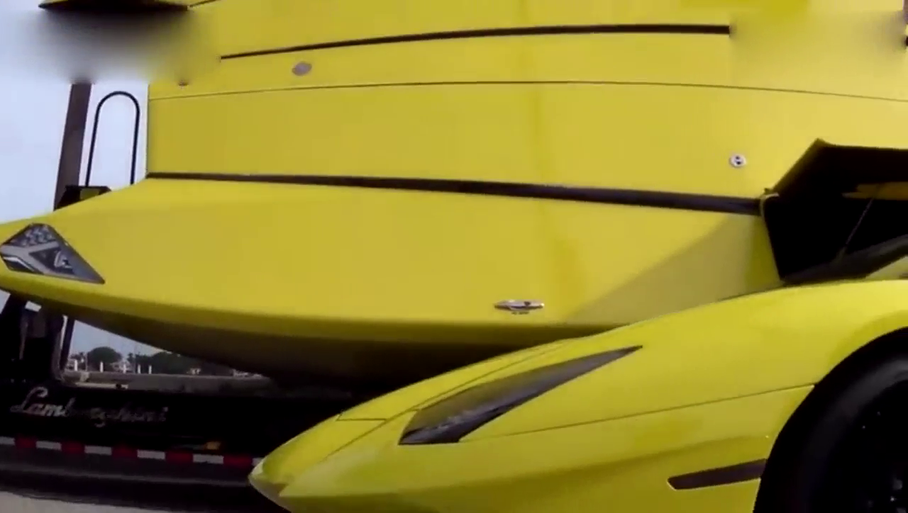 买兰博基尼游艇是不是送兰博基尼跑车