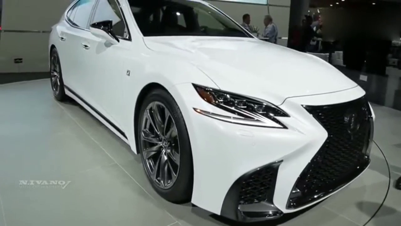 比奔驰S级还豪华！2018 雷克萨斯Lexus LS F-Sport车展拍摄