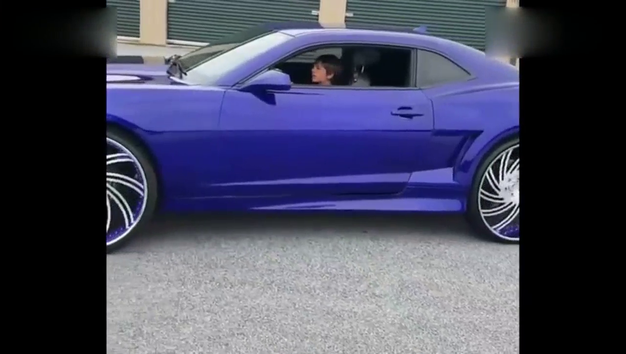 雪佛兰跑车 感觉轮毂帅不帅 承蒙厚爱