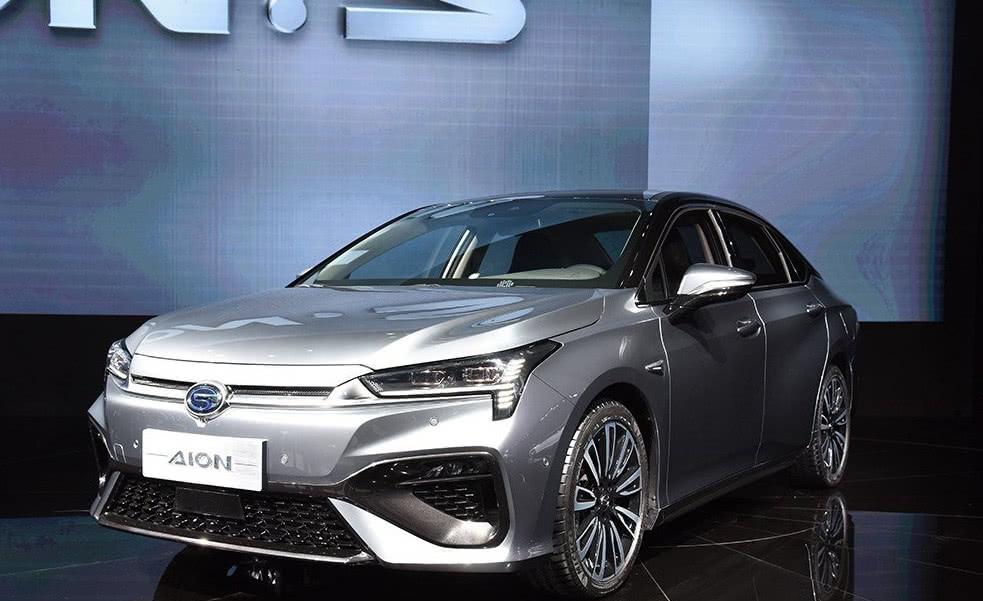 搭载日本的动力模块，颜值空间不输合资，广汽这款车要卖疯了？