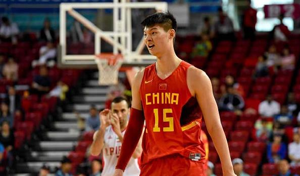 王哲林本赛季变霸榜王他有三大转变,成中国男