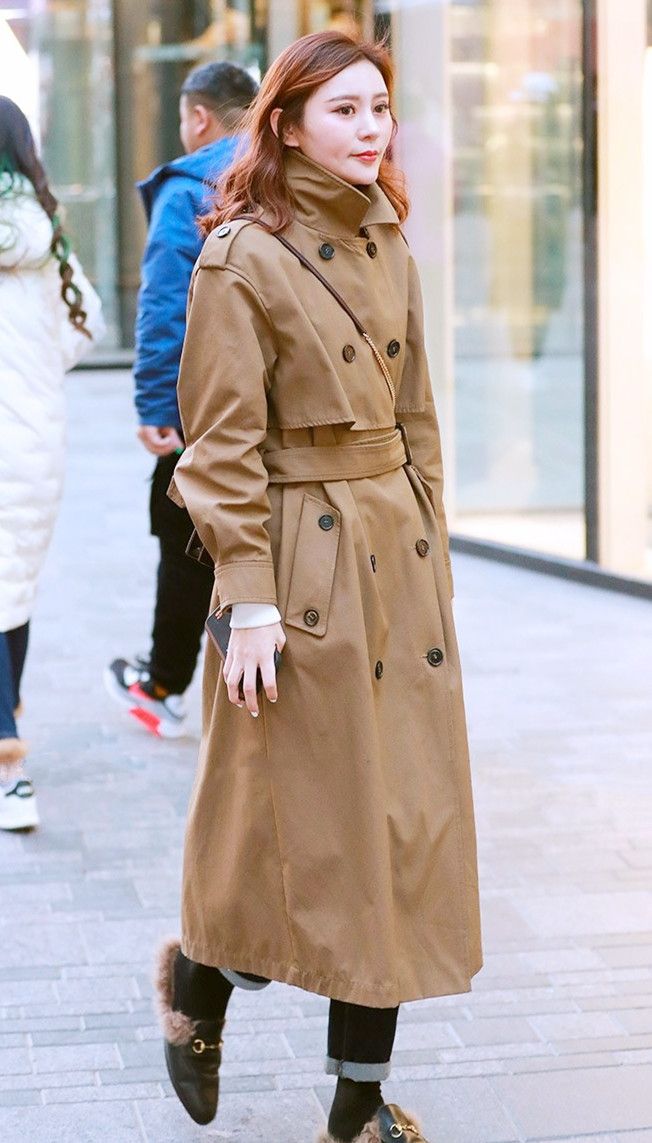 大方风衣_和平精英黄金风衣图片