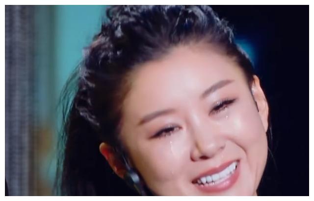 王雷说人生就像十字路口，爱我跟我走，李小萌说跟着你到天边