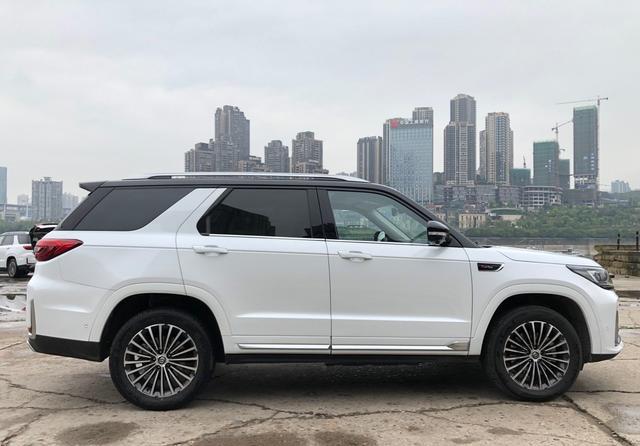 试驾丨看脸的时代全新长安CS95可不仅仅赢在颜值上