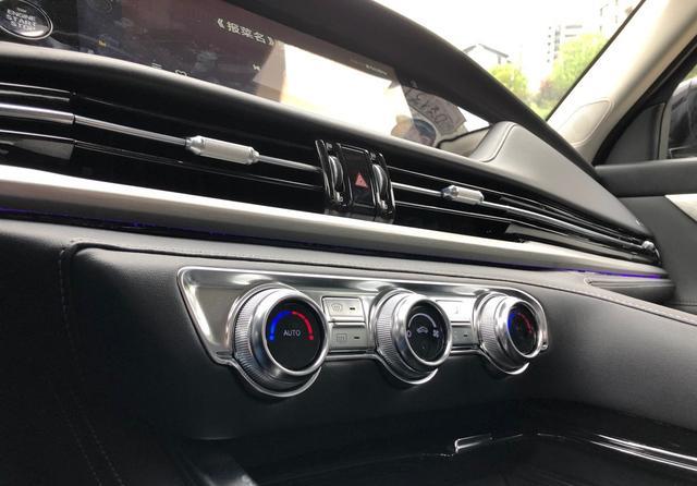 试驾丨看脸的时代全新长安CS95可不仅仅赢在颜值上