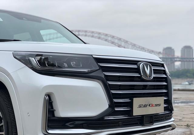 试驾丨看脸的时代全新长安CS95可不仅仅赢在颜值上