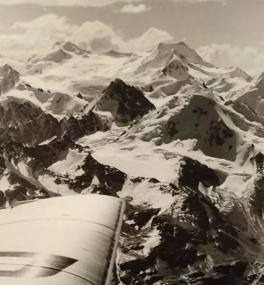 80年前外国人在飞机上航拍的中国