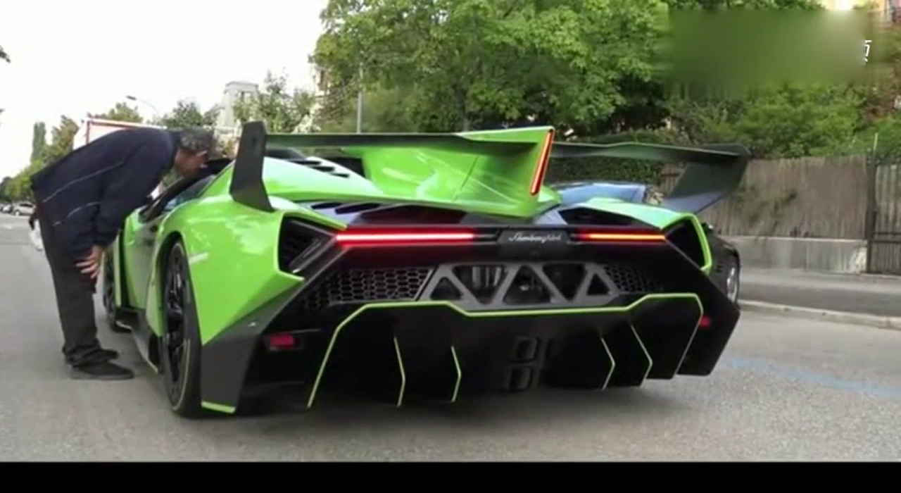 超级跑车兰博基尼毒药，这升浪声简直太强大了！