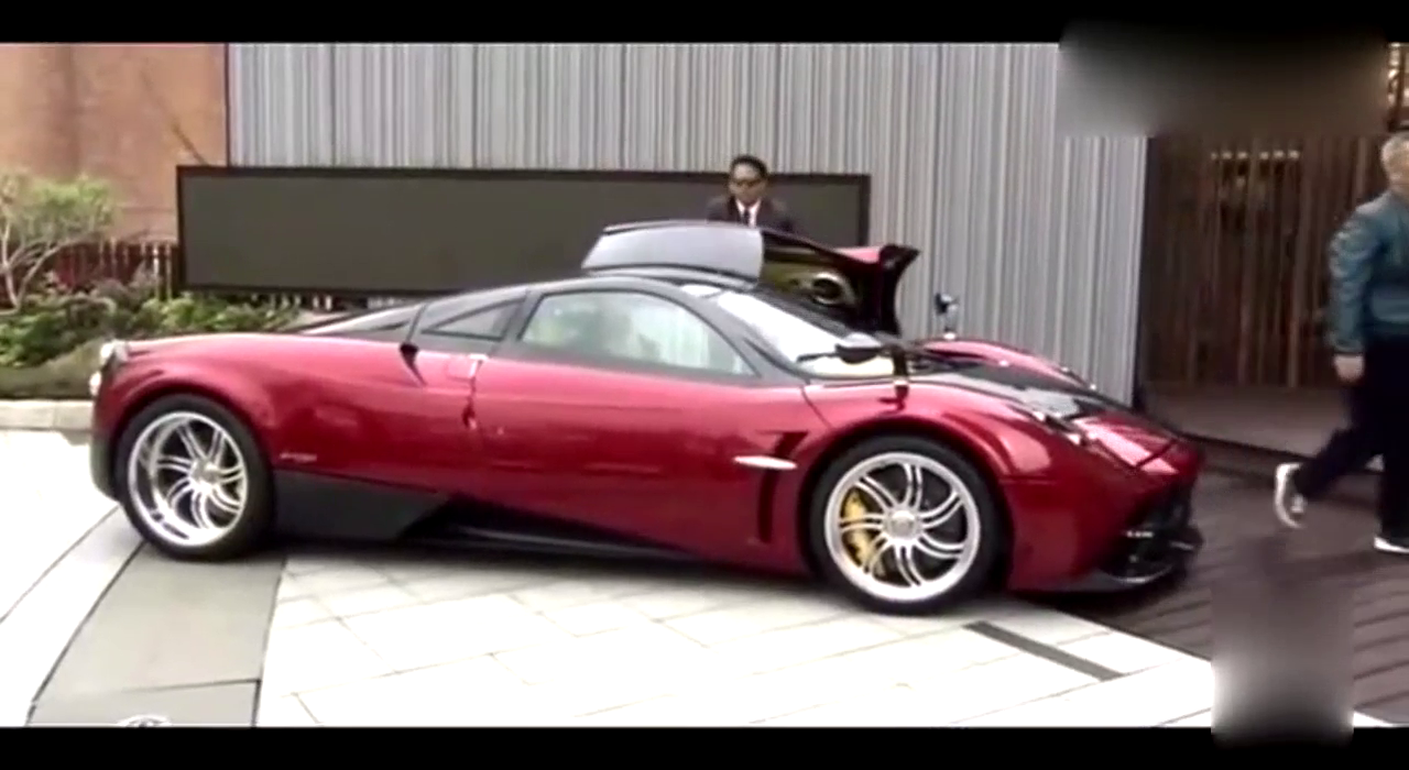 顶级跑车-外型炫酷，适合年轻人