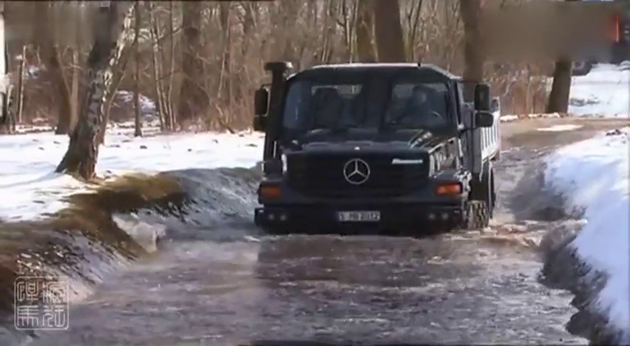 奔驰竟然还有越野卡车，Zetros霸气展示！