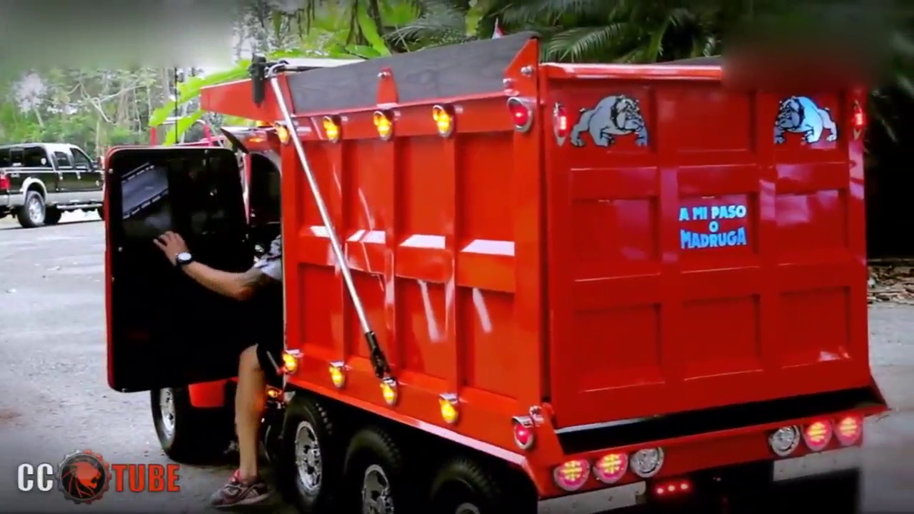 制作精良的迷你卡车，真是不服不行