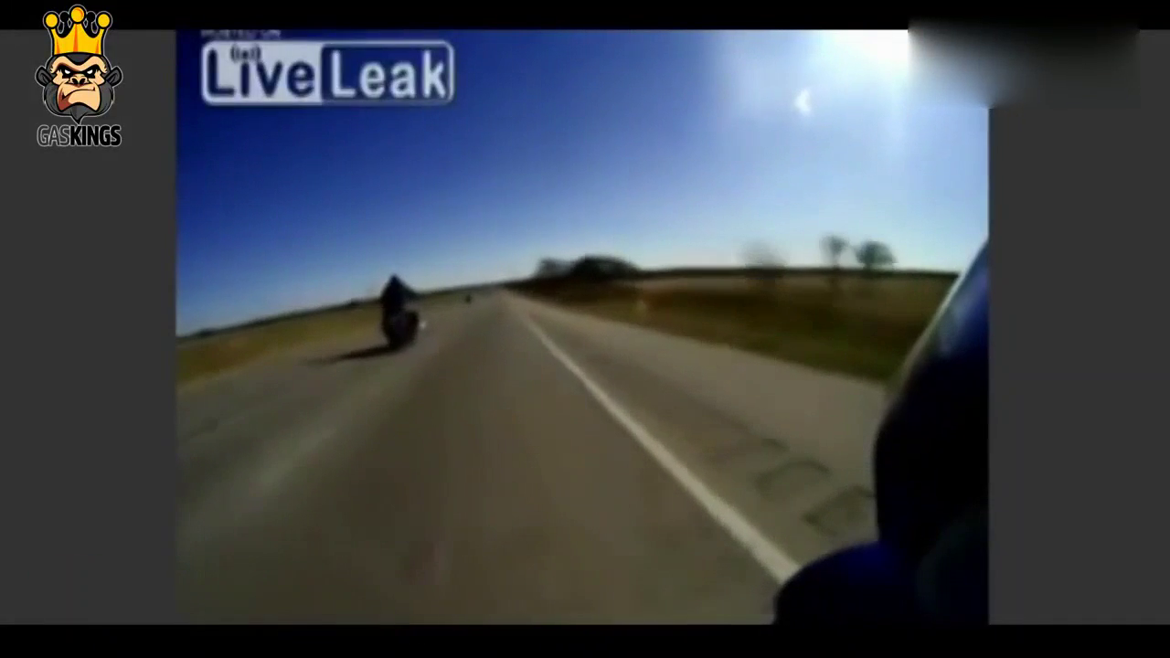 瞬间秒杀 超跑与改装车之间的真实较量