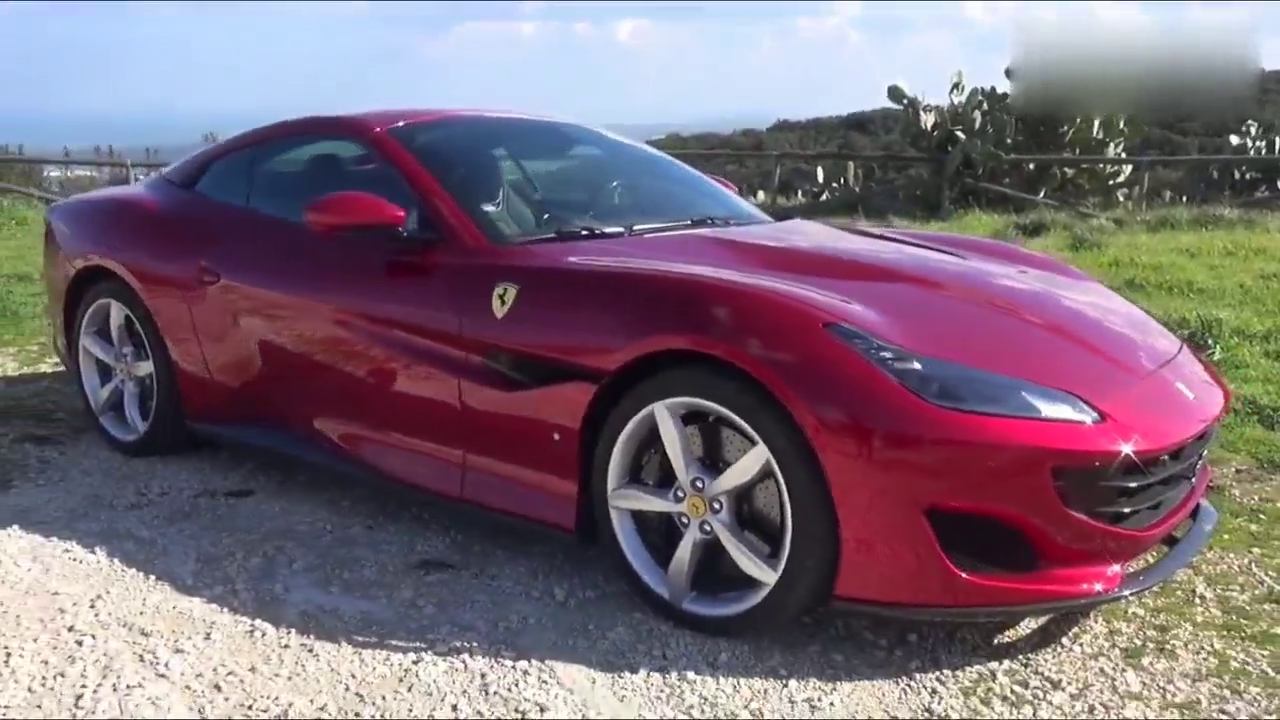 法拉利车系中的美男子，硬顶敞篷跑车的典范，看完才知道多厉害