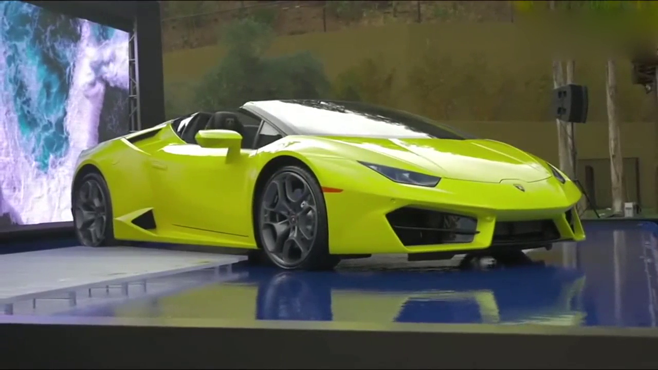 登陆洛杉矶车展 后驱敞篷版 Huracan 给你不一样的体验