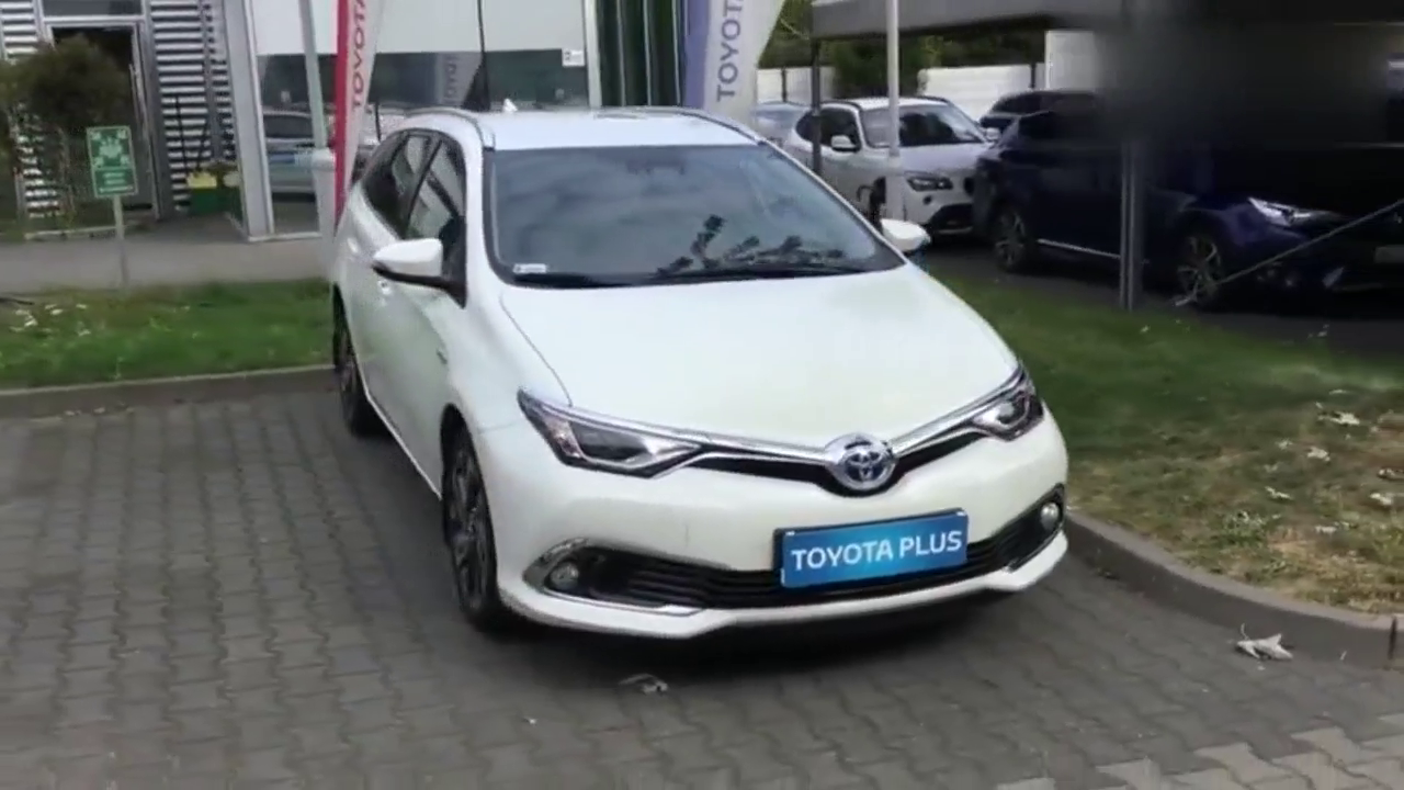 顾家还环保，实拍丰田Auris TS旅行车
