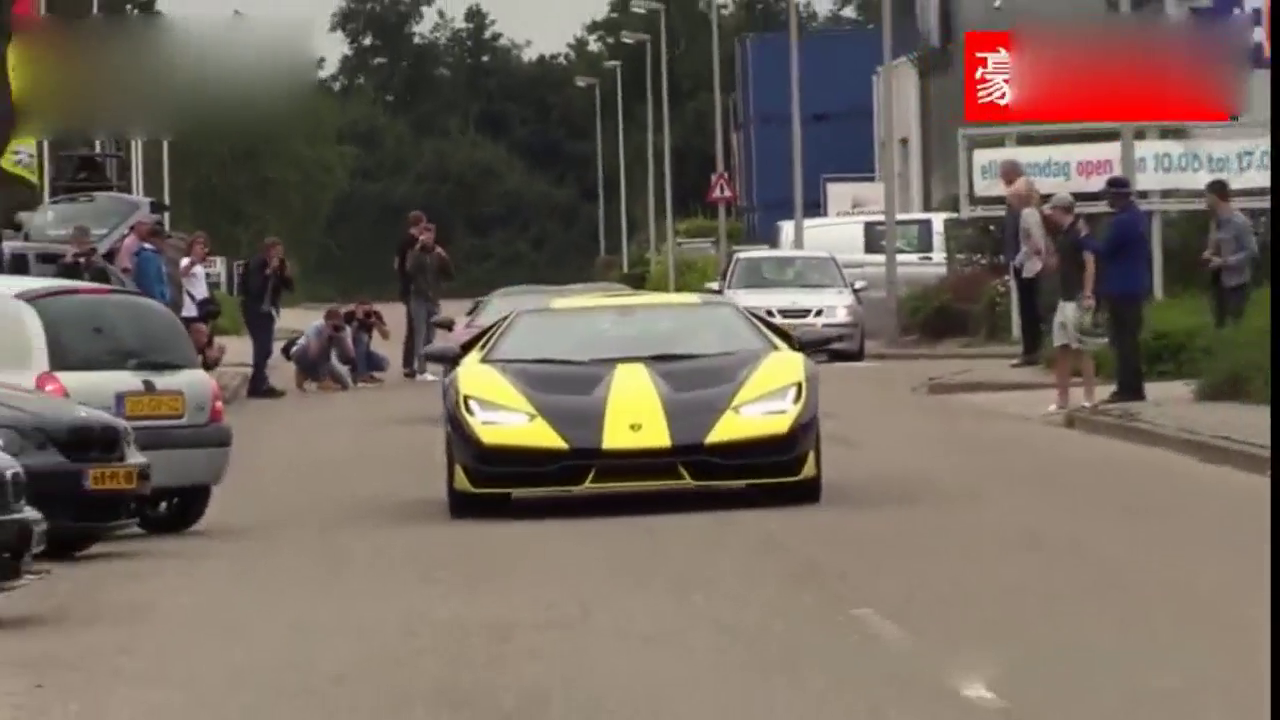 天价兰博基尼Centenario LP770-4开上公路，所有跑车都哑火了！