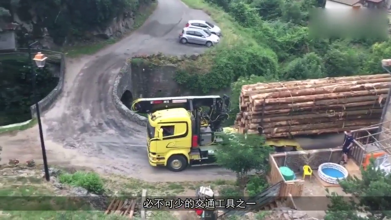 三星造透明卡车 自带超大屏幕 直播车头画面 超车更安全