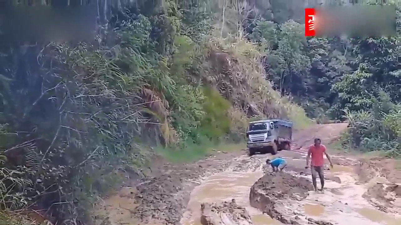 卡车驾驶技术在极端道路上