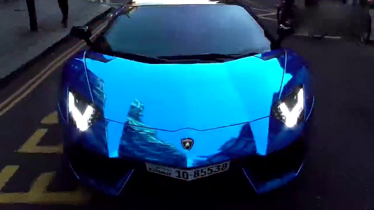 万恶的帝国超极跑车到处都是，只有你想不到的没有你看不到的